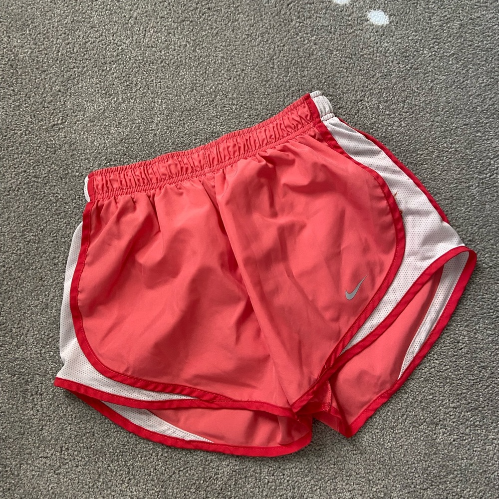 NIKE Dri-Fit lightweight running shorts - size Small